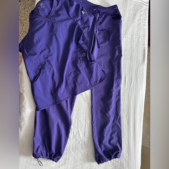 Purple Scrub Set - Picture 2 of 3